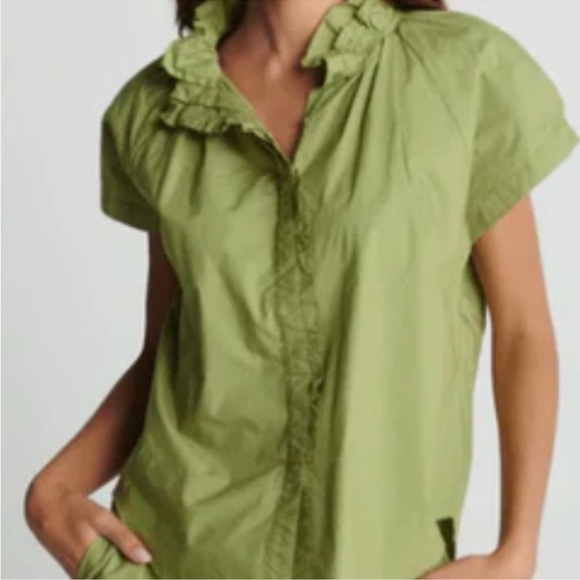 Sundays Leah shirt sage Green Ruffle Button Down top - Picture 1 of 3